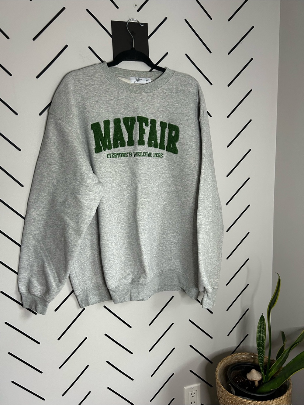 The Mayfair group Everyone's Welcome Crewneck in Heather Grey m/l